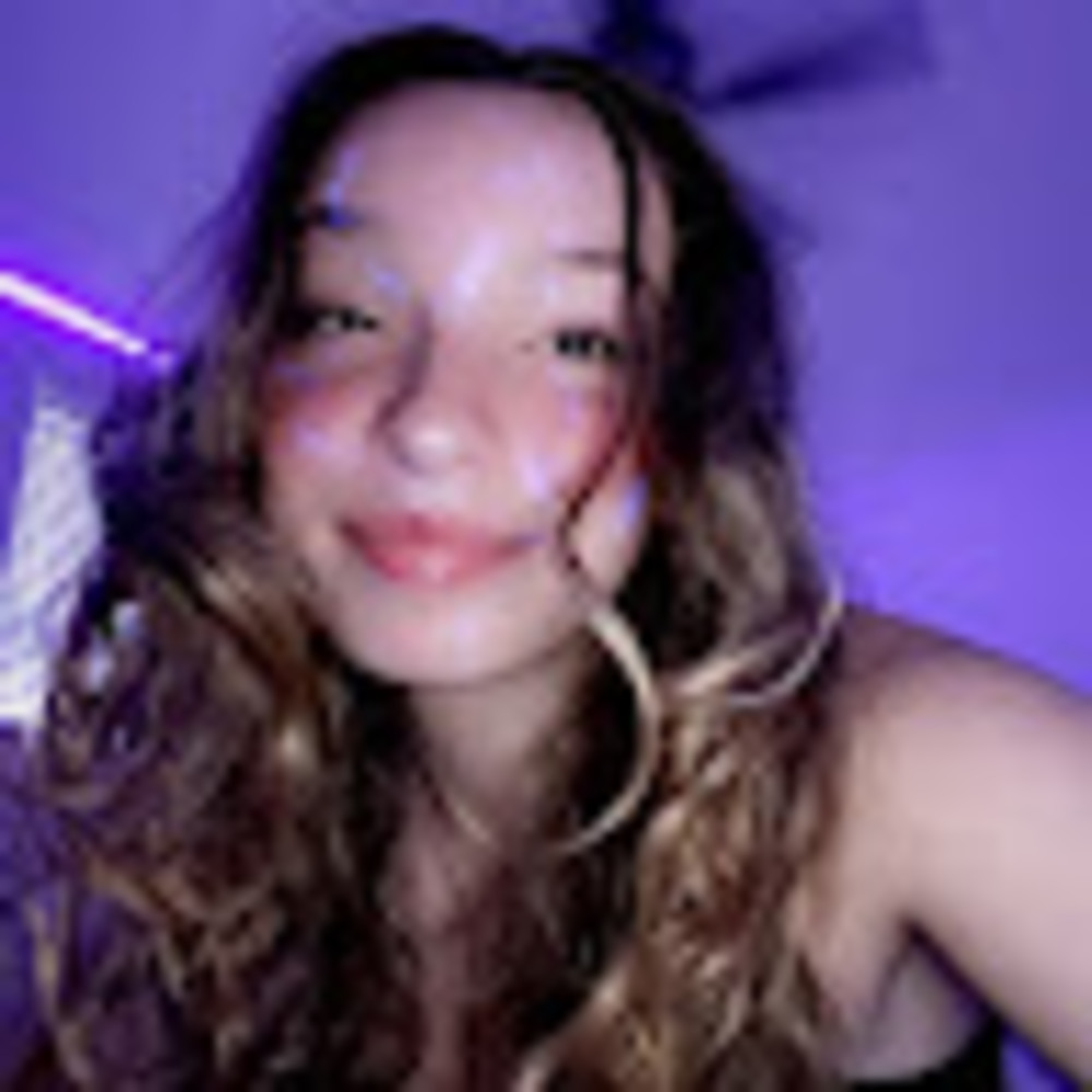 Meet your Posher, Camille